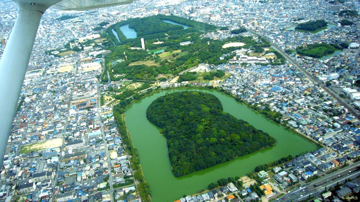 第15代「応神天皇」とは?神功皇后の皇子、八幡宮の神様、応神天皇陵古墳は本当?
